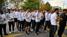Съставите на Ботев Пловдив и Славия, белите поднесоха венец в памет на Филипов