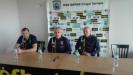 Верея пробва двама чужденци